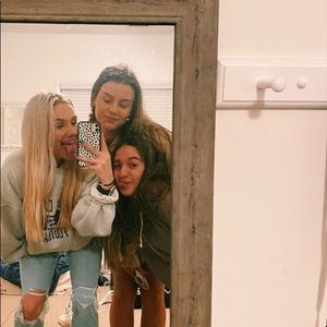 Meet your Posher, Marissa